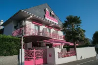 Au Primerose Hôtel Hotels in Ayzac-Ost