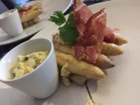 New Hotel de Lives - breakfast