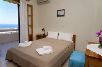 Villa Alexander Hotels in Akrotiri