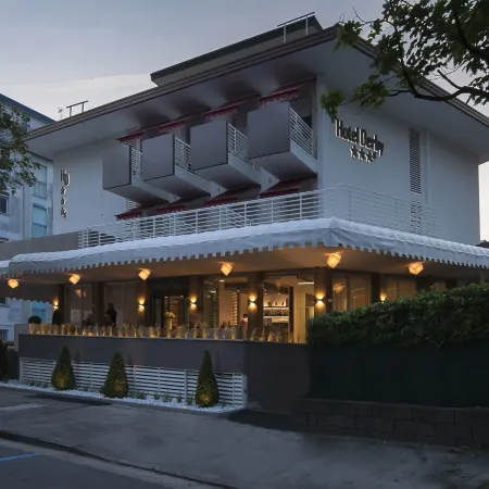 Hotel Derby S