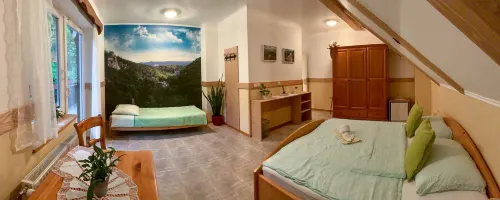 德拉加旅館