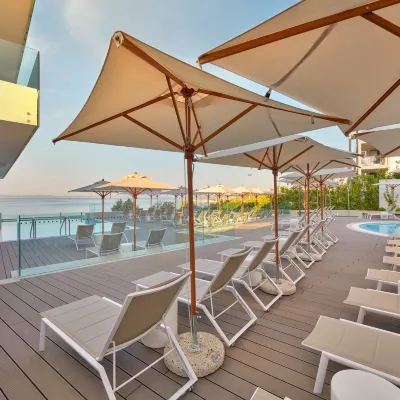 Amphora Hotel Hotels near Park