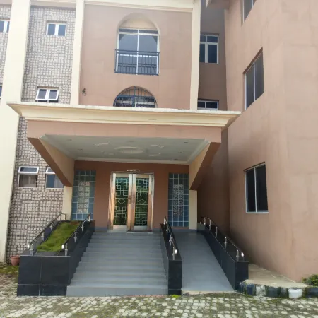 Modroy Hotel and Suites