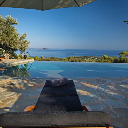 The Infinity 180 Luxury Suites