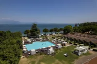 Splendido Bay Luxury Spa Resort Hotel di Lonato del Garda
