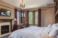 Patterson Inn