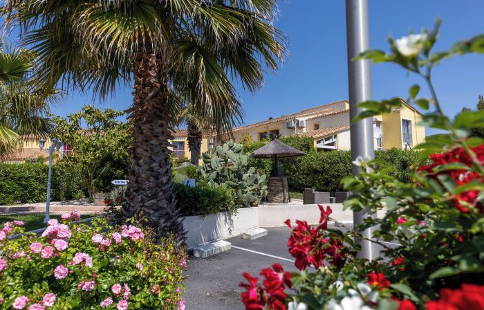 Brit Hotel Confort Hélios Agde