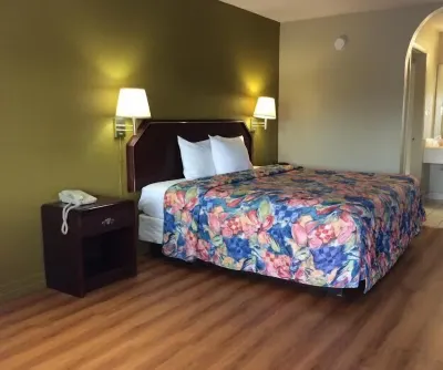 Stratford House Inn and Suites Temple