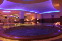DoubleTree by Hilton Dhahran - spa