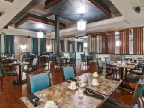 Chateau Nova Yellowknife Hotels in Yellowknife