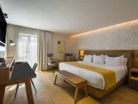 Fch Hotel Providencia Hotels near Financial District