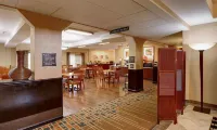 Phoenix Inn Suites Albany - petit déjeuner