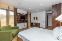 Hotel Plaza Lucice