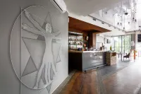 Paradox Boutique-Hotel