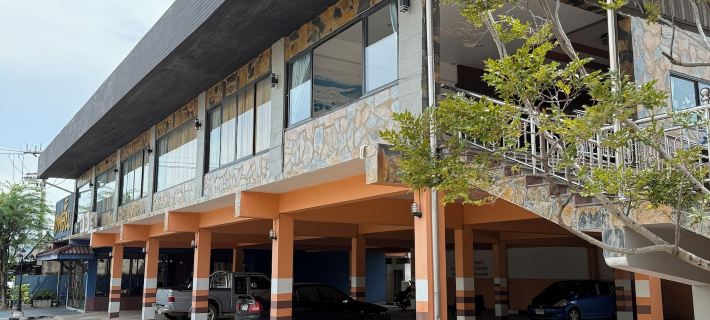 Lopburi Residence Hotel Hotels in Lop Buri