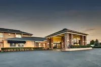 Greenfield Inn & Suites Elizabethtown, KY I65 Exit 94