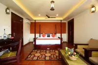 Petals Resorts Wayanad Отели рядом с достопримечательностью «Парк Пукод Чилдренс»