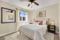 Downtown Windsor Home With Hot Tub & Pool Table Hotels in Windsor