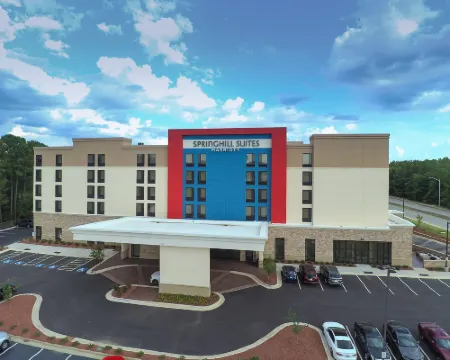 สปริงฮิลล์ สวีทส์ บาย แมริออท เฟย์เอตต์วิลล์ ฟอร์ตแบรกก์ โรงแรมในเฟย์เอตต์วิลล์