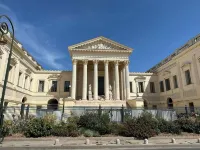 Kyriad Montpellier Centre - Antigone Hotels in der Nähe von VILLA MAGUELONE