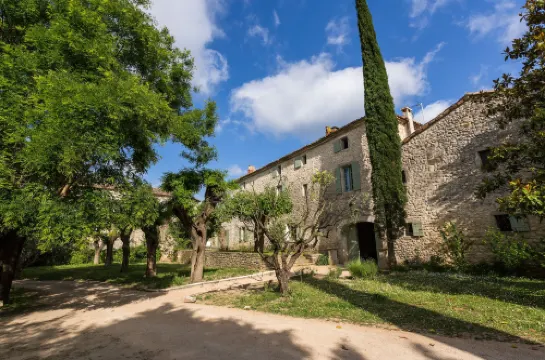 馬斯德拉夏貝爾酒店