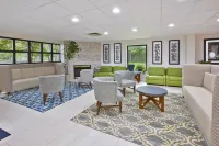 Holiday Inn Express & Suites Cincinnati Northeast-Milford Hotel di Milford