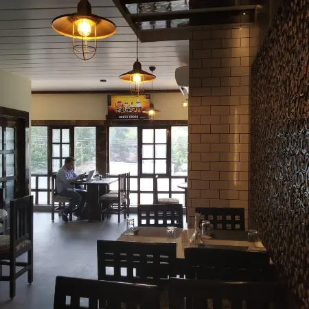 Hotel Bikram