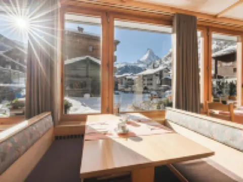 โรงแรมปาร์นาส โรงแรมในเซอร์แมท