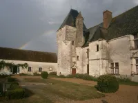 Chambres d'hôtes - Chateau de Chemery Hotels in Contres
