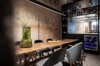 Goldenstern Townhouse