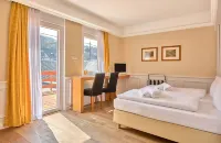 Hotel Weinberg-Schlösschen Hotels in Oberheimbach