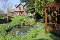 Mere Brook House Hotels in Wirral