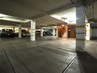 唐西蒙酒店 - 停車場