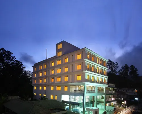 Grand Plaza โรงแรมในมันนาร์