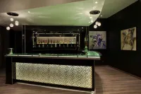 天空之家機場飯店 - 酒吧