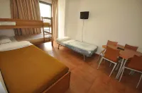 Apartamentos Montegorbea Hotel a Guejar Sierra