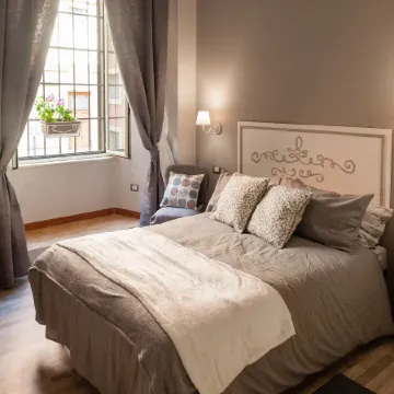 Isabel Guest House
