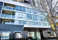 ReadySet Apartments at Sentinel Hotel di Southbank