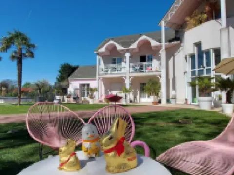Casabina Hotels in Chelles