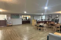 Days Inn & Suites by Wyndham Williamsburg IA North - Wifi