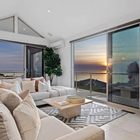Sunset View Luxury 4 Bedrooms With Sauna