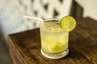 Tri Hotel Premium Criciúma - بار