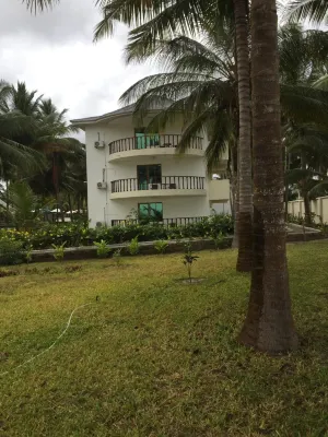 Oceanic Bay Hotel & Resort Hotel di 