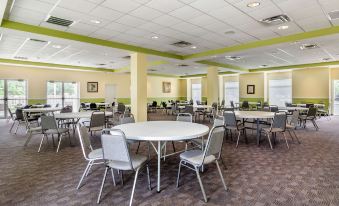 Quality Inn & Suites Lehigh Acres Fort Myers