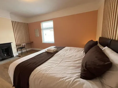 Host & Stay - Regent Street Отели в г. Кеттеринг