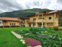 Apartment in Schlanders Near Stelvio Park Hotels in Silandro