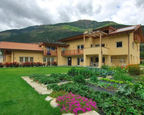Apartment in Schlanders Near Stelvio Park Hotels in Silandro