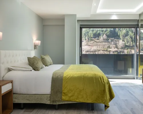 The Mirror & Spa by Elegant Residences Hotels in Ransol