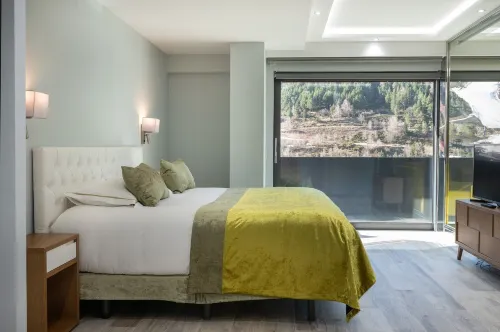 The Mirror & Spa by Elegant Residences