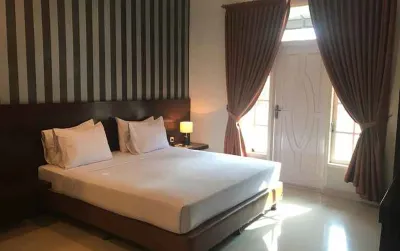 Grand Mega Hotel